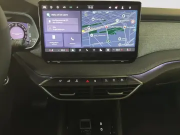 Skoda Octavia Combi 2 0 TDI DSG Tour