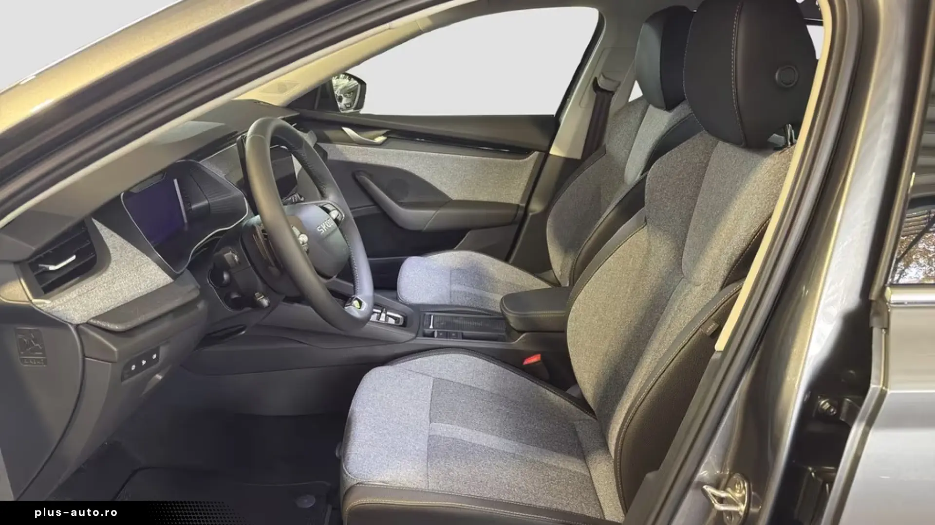 Skoda Octavia Combi 2 0 TDI DSG Tour