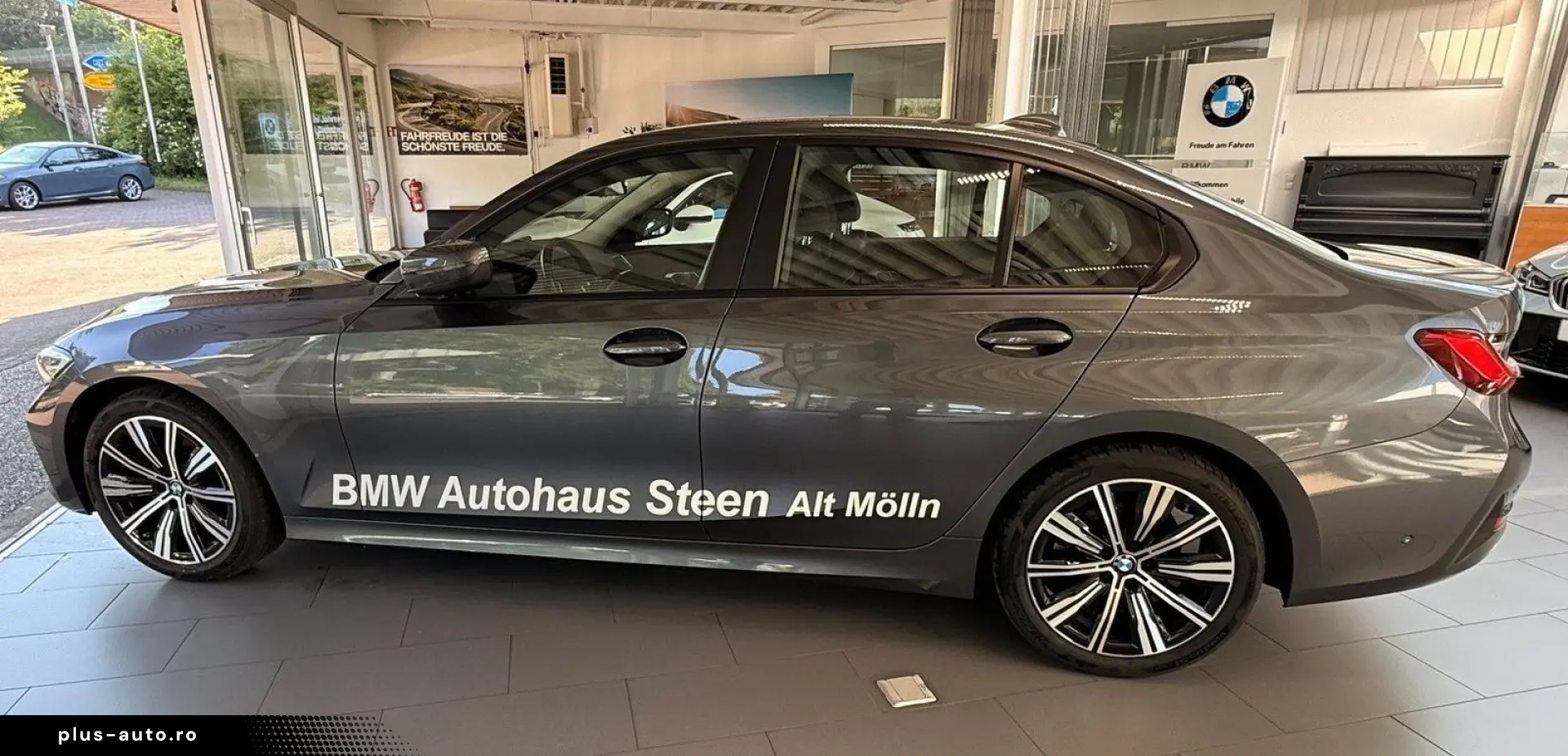 BMW 320i Aut. Advantage