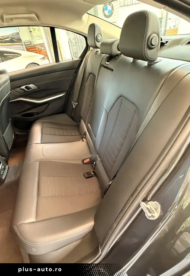 BMW 320i Aut. Advantage
