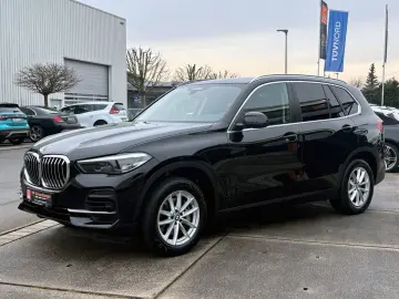BMW X5 xDrive 40i Steptr. Unfallfrei MwSt. ACC 360
