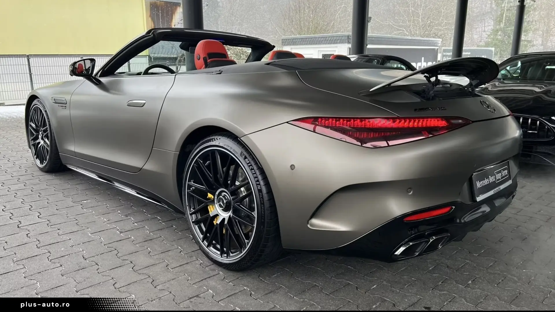 Mercedes-Benz SL 63 AMG 4M  Magno Lift   Finanțare Leasing