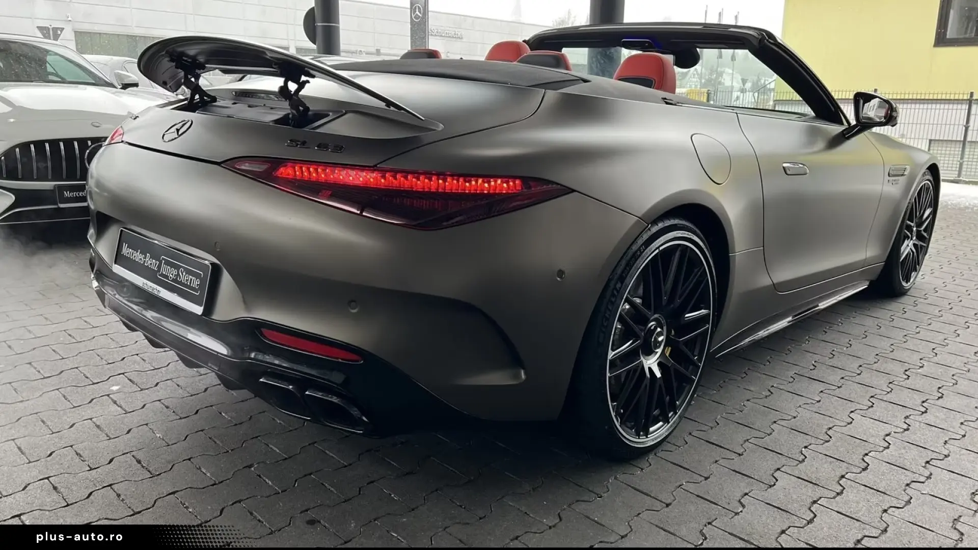Mercedes-Benz SL 63 AMG 4M  Magno Lift   Finanțare Leasing