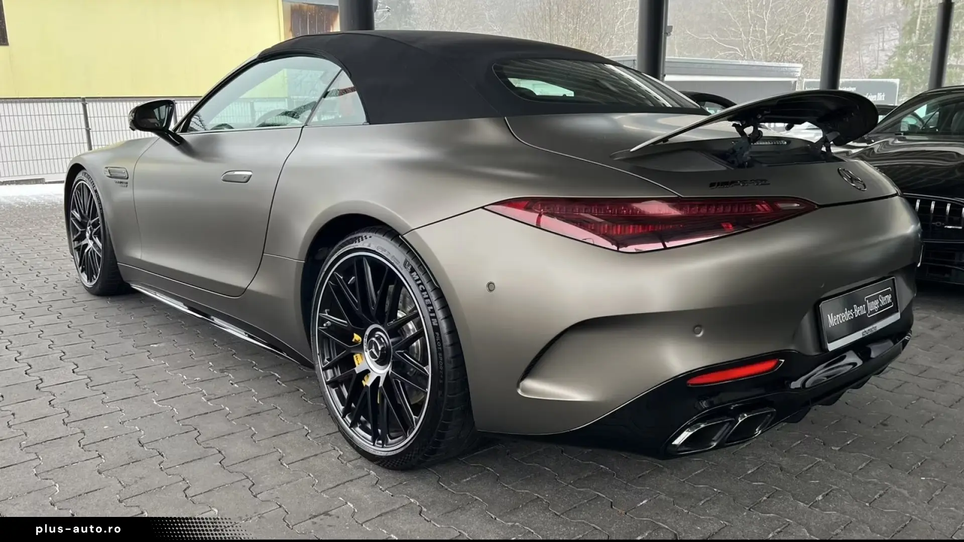 Mercedes-Benz SL 63 AMG 4M  Magno Lift   Finanțare Leasing