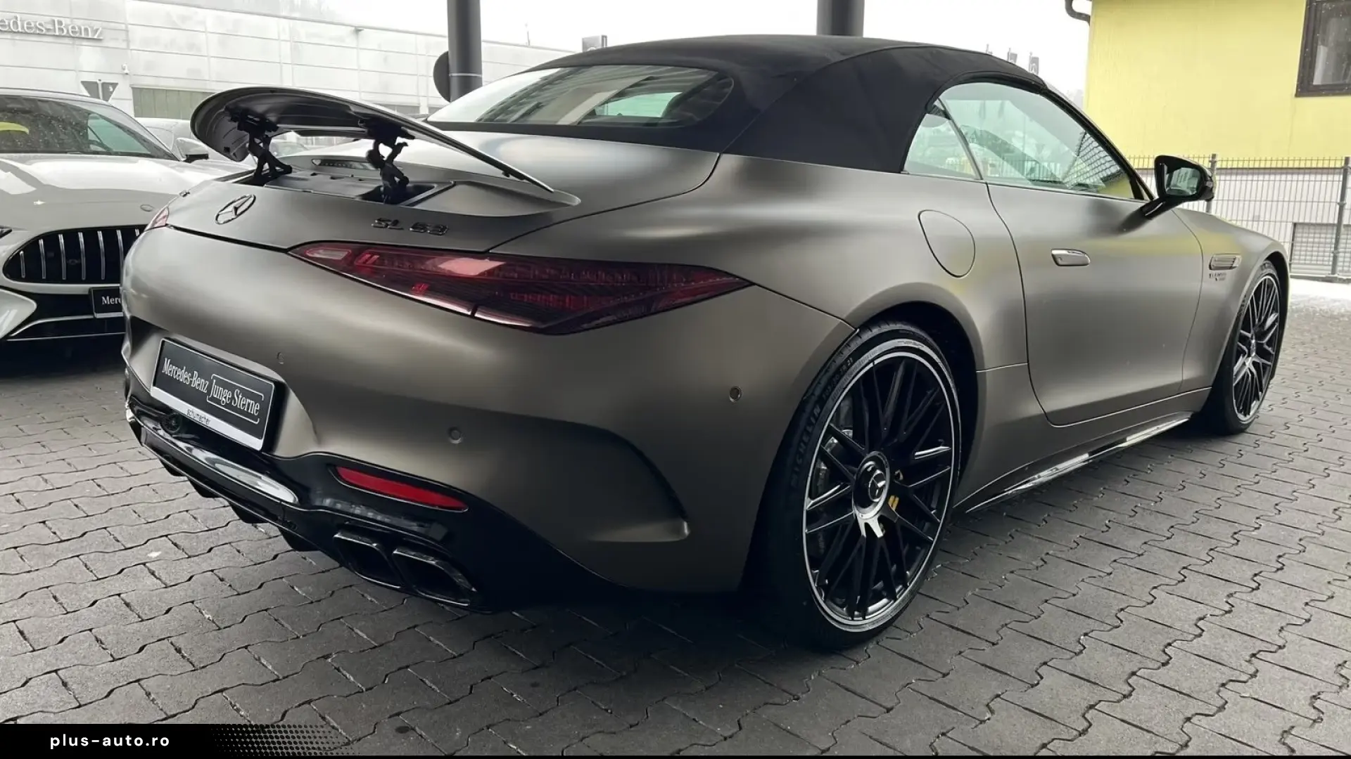 Mercedes-Benz SL 63 AMG 4M  Magno Lift   Finanțare Leasing