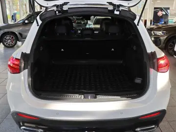 MERCEDES-BENZ GLC 450 d 4 Matic AHK 20  LM Leder Pano