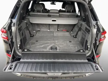 BMW X5 xDr40i M Sport 21  7Sitz. Luftf AHK Skylou
