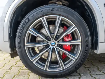 BMW X5 xDrive30d M Sport Pro AHK PanoSkyLounge DA&PA