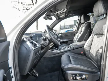 BMW X5 xDrive30d M Sport Pro AHK PanoSkyLounge DA&PA