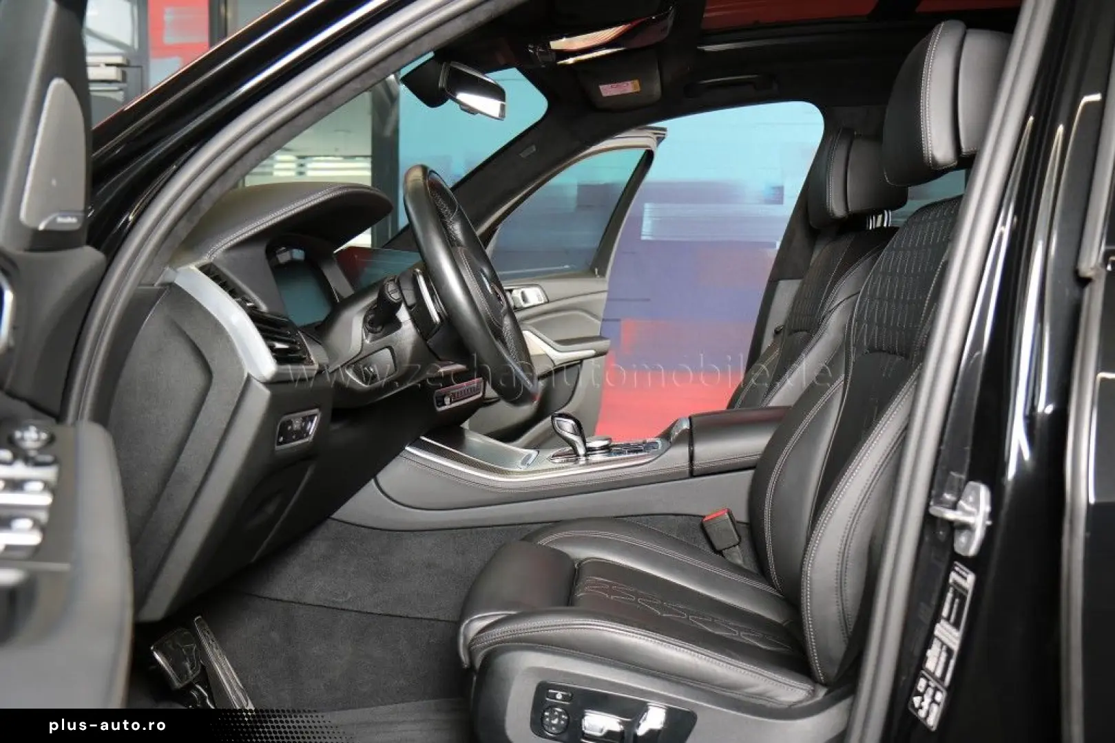 BMW X5 xDr.40i M-Sportp.2-Achs-Luftf.AHK.Panod.DrivP