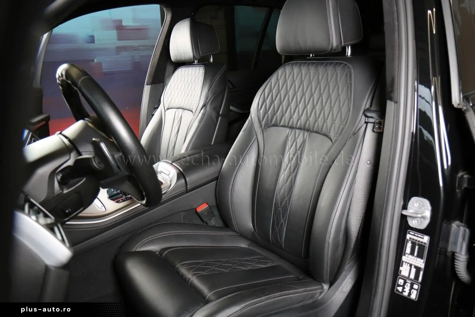 BMW X5 xDr.40i M-Sportp.2-Achs-Luftf.AHK.Panod.DrivP