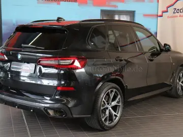 BMW X5 xDr.40i M-Sportp.2-Achs-Luftf.AHK.Panod.DrivP