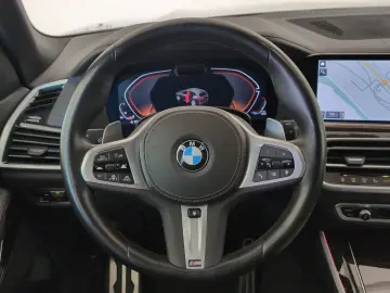 BMW X5 xDrive40i M Sport Navi LED 360  GSD LR-Hz Nav