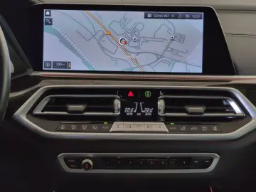 BMW X5 xDrive40i M Sport Navi LED 360  GSD LR-Hz Nav