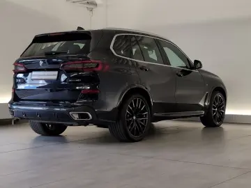 BMW X5 xDrive40i M Sport Navi LED 360  GSD LR-Hz Nav