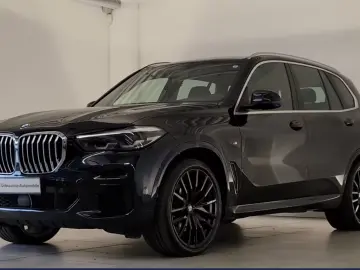 BMW X5 xDrive40i M Sport Navi LED 360  GSD LR-Hz Nav