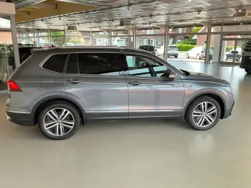 Volkswagen Tiguan Allspace 2.0 TSI Elegance 4Motion