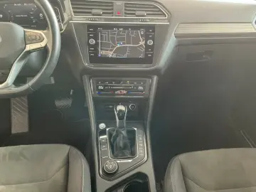Volkswagen Tiguan Allspace 2.0 TSI Elegance 4Motion