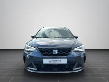 SEAT Arona 1 0 TSI FR NAVI LED Sitzheizung vo. u.v.m.