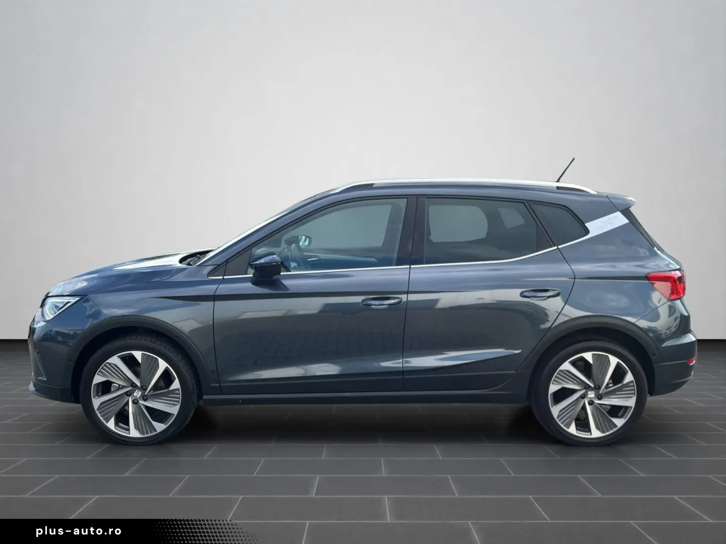 SEAT Arona 1 0 TSI FR NAVI LED Sitzheizung vo. u.v.m.