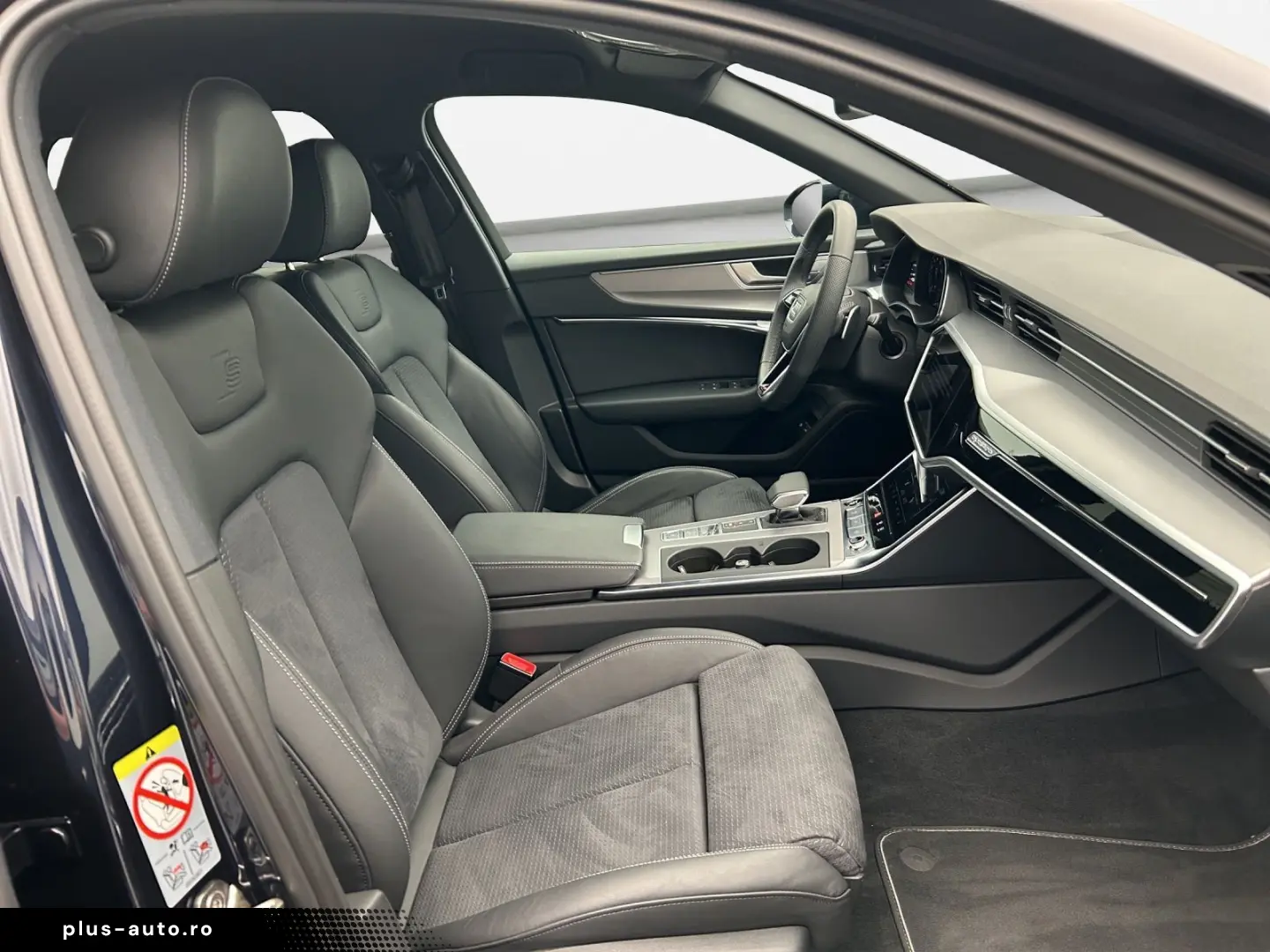 AUDI A6 Avant 55 TFSIe qu 2x S line S tro HUD LED Vir