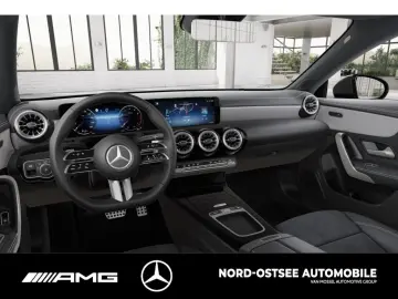 MERCEDES-BENZ CLA 200 AMG COUPÉ MBUX NIGHT LED
