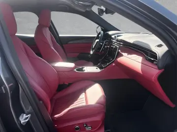 MASERATI Grecale GT Hybrid AWD ACC LED
