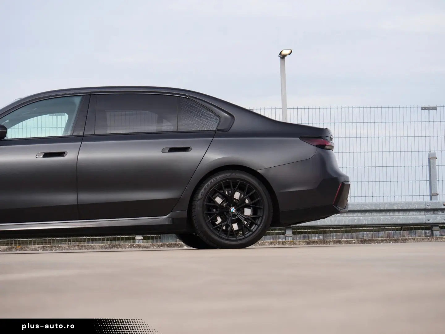 BMW 740 7 740 d xDrive Design Pure Excellence