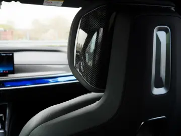 BMW 740 d xDrive Design Pure Excellence - LIVRARE RAPIDA!