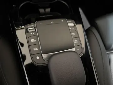 MERCEDES-BENZ CLA-klasse 200 Bns Sol. Luxury
