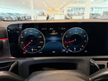 MERCEDES-BENZ CLA-klasse 200 Bns Sol. Luxury