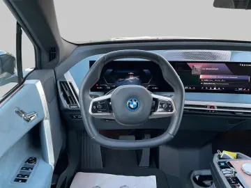 BMW iX xDrive 40 HUD Navi LED Sound-HK ACC Klima
