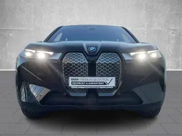 BMW iX xDrive 40 HUD Navi LED Sound-HK ACC Klima