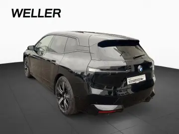 BMW iX xDrive40 Sport SkyLounge