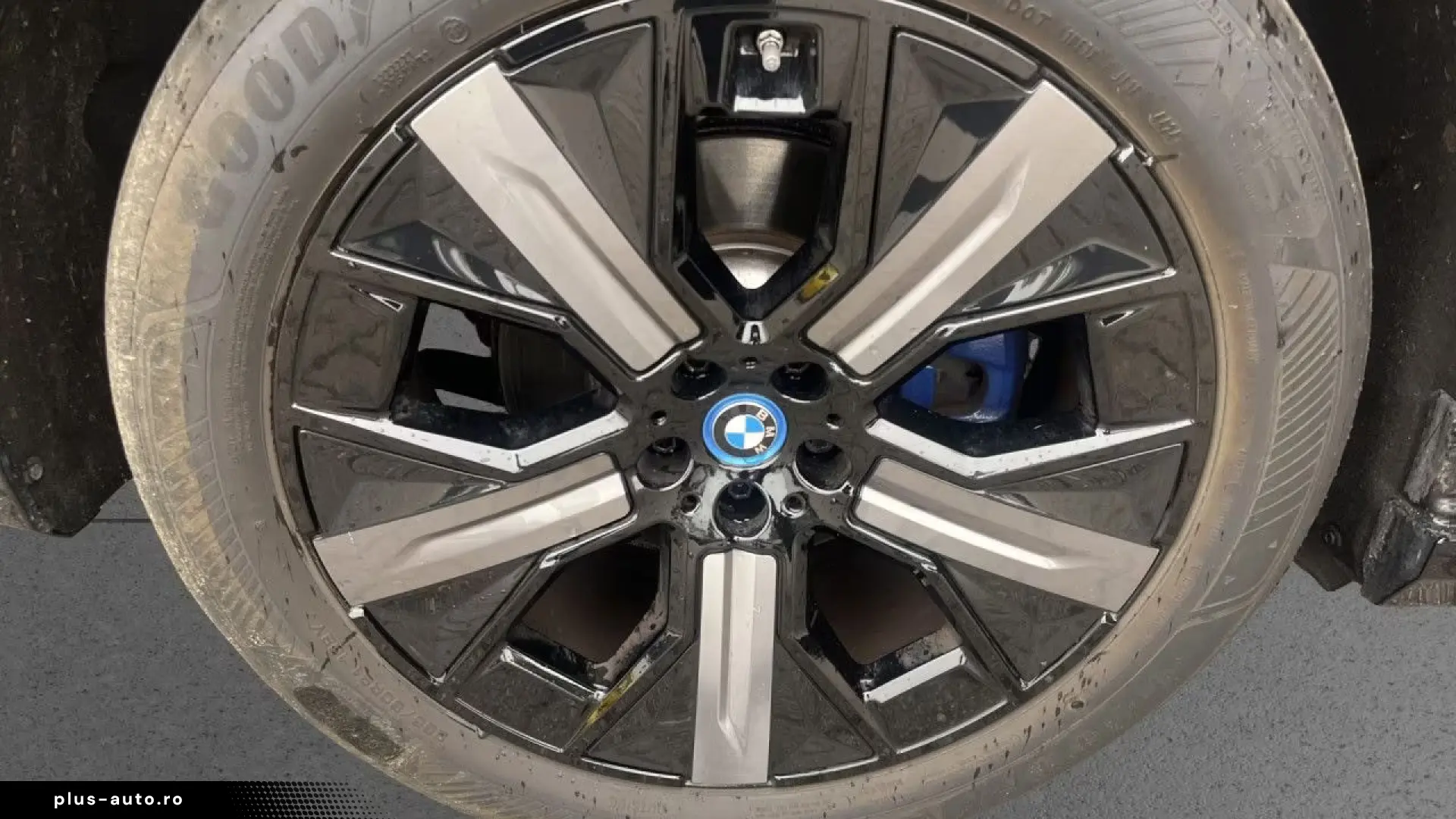 BMW iX xDrive40 Sport SkyLounge