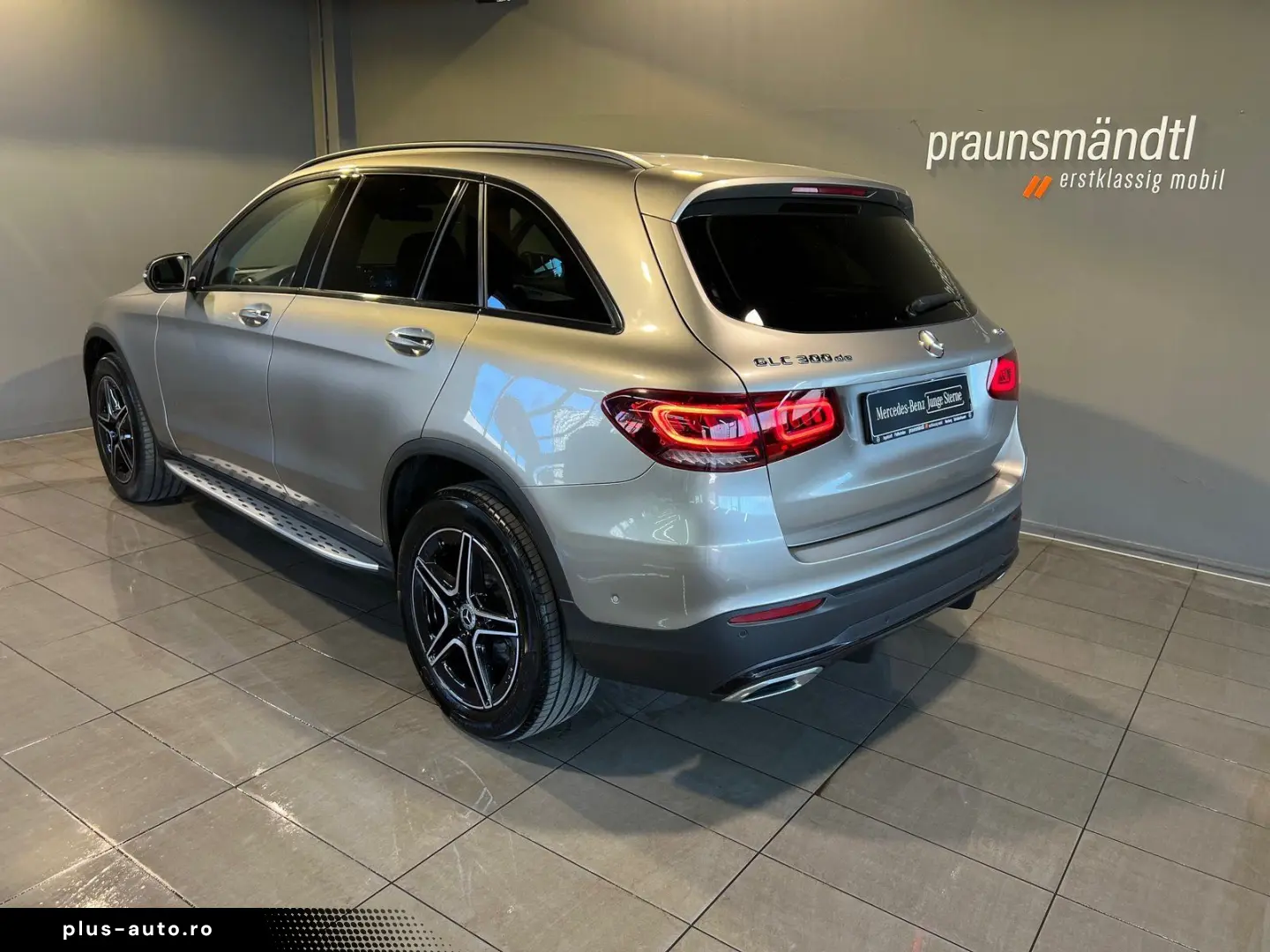 MERCEDES-BENZ GLC 300 de 4M AMG Night Pano AHK Sound&hellip;