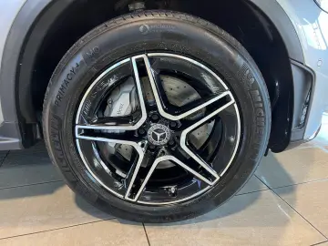 MERCEDES-BENZ GLC 300 de 4M AMG Night Pano AHK Sound…