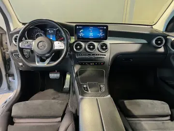 MERCEDES-BENZ GLC 300 de 4M AMG Night Pano AHK Sound…