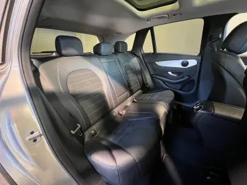 MERCEDES-BENZ GLC 300 de 4M AMG Night Pano AHK Sound…