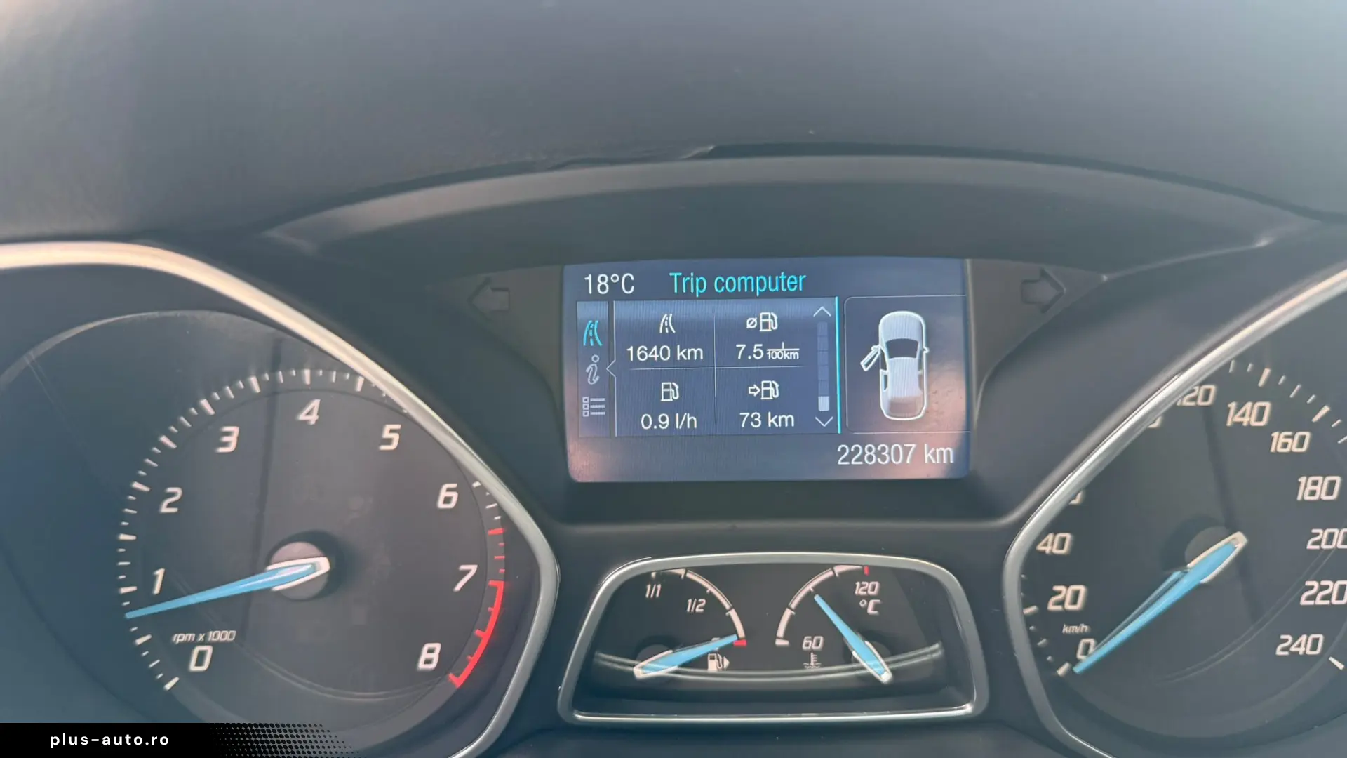 Ford Focus Titanium EcoBoost 2011 1.6b 150Cp 1Proprietar