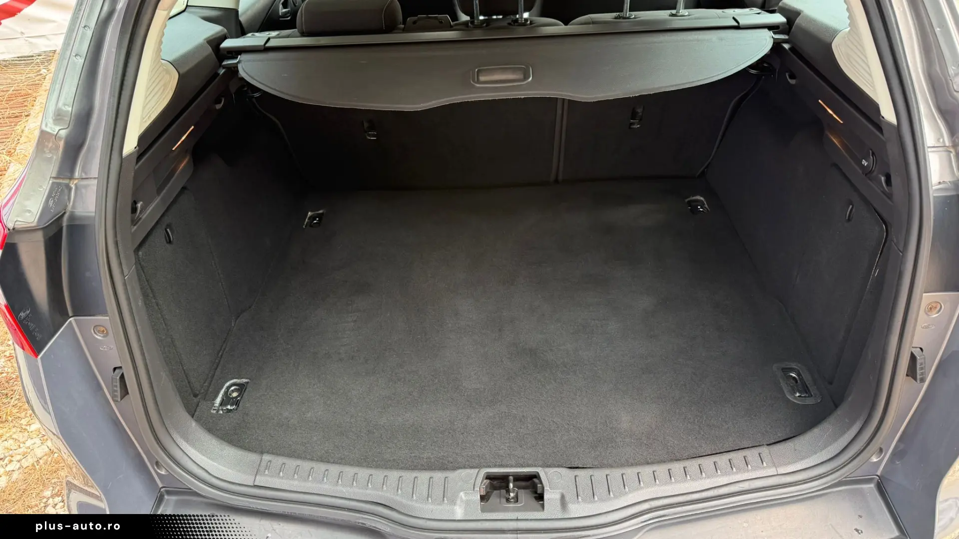 Ford Focus Titanium EcoBoost 2011 1.6b 150Cp 1Proprietar