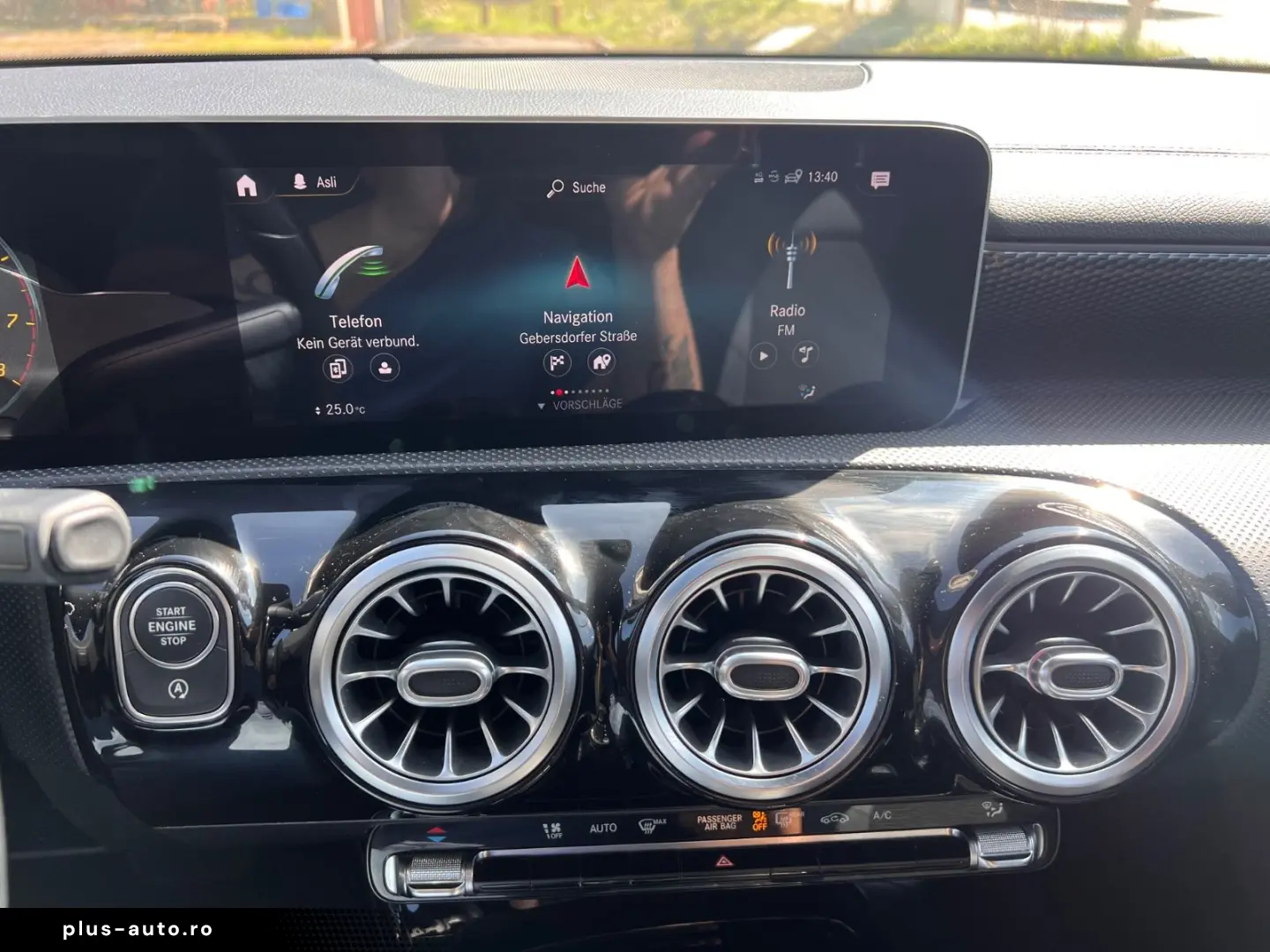 MERCEDES-BENZ CLA 180 Navi SHZ PDC Kamera LED