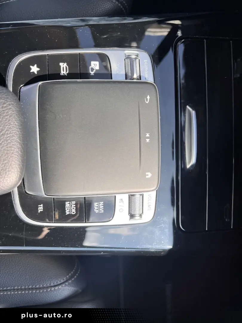 MERCEDES-BENZ CLA 180 Navi SHZ PDC Kamera LED