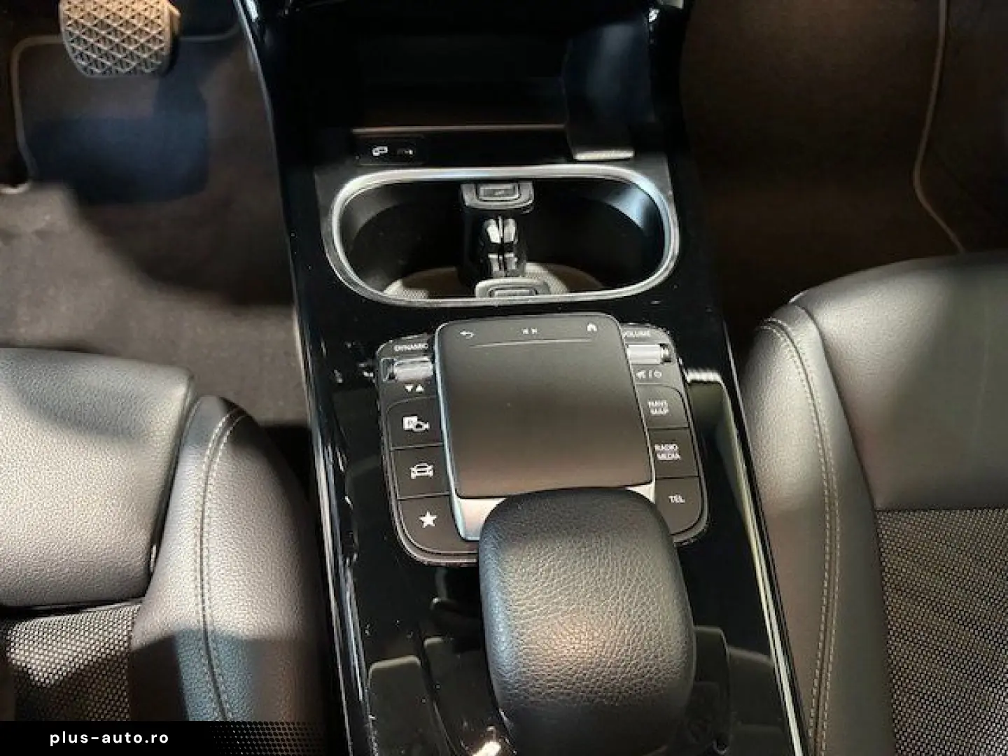 MERCEDES-BENZ CLA 2023 — imagine 8