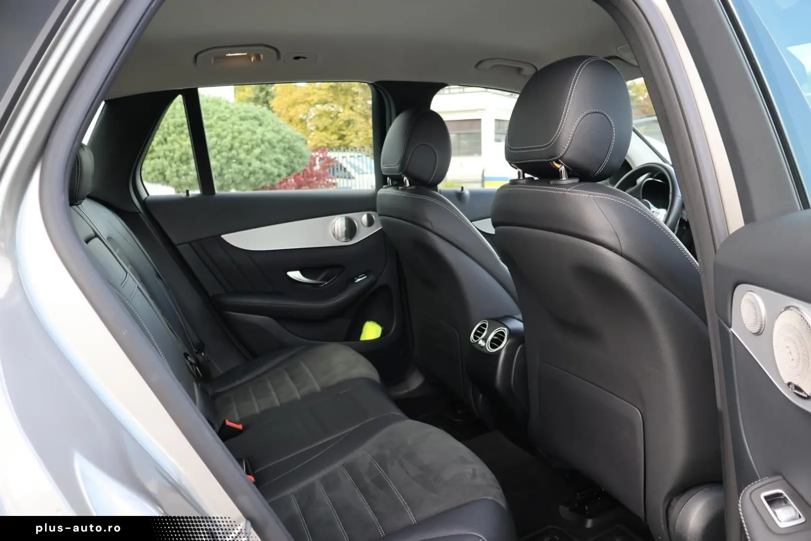 MERCEDES-BENZ GLC 300 de 4M AMG-KeylessGo-Distronic-Kamera