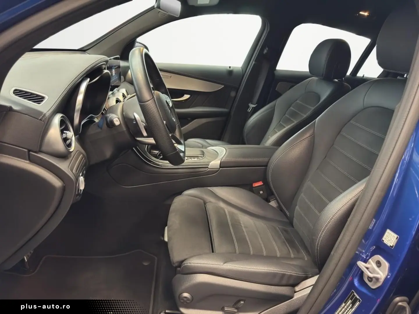 MERCEDES-BENZ GLC 200 4M COUPÉ AMG