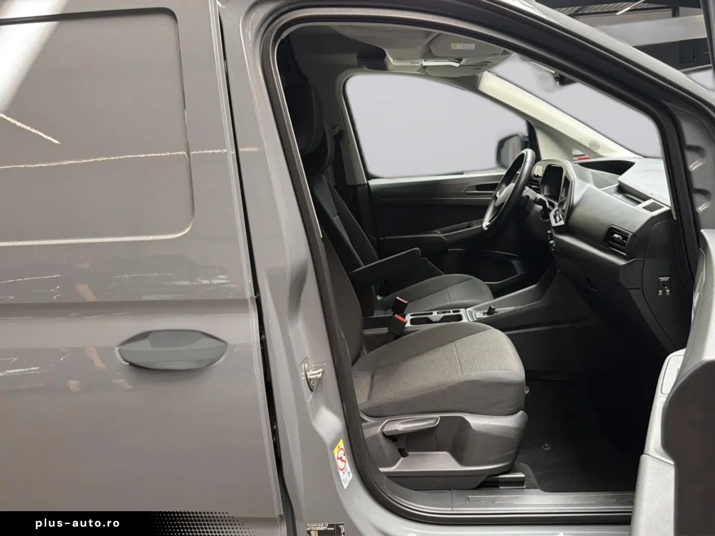 VW Caddy Cargo Maxi Tempomat AHK SHZ Klimaanlage