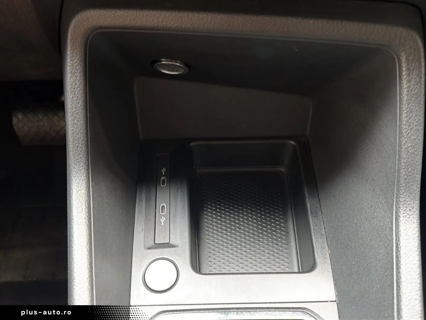 VW Caddy Cargo Maxi Tempomat AHK SHZ Klimaanlage