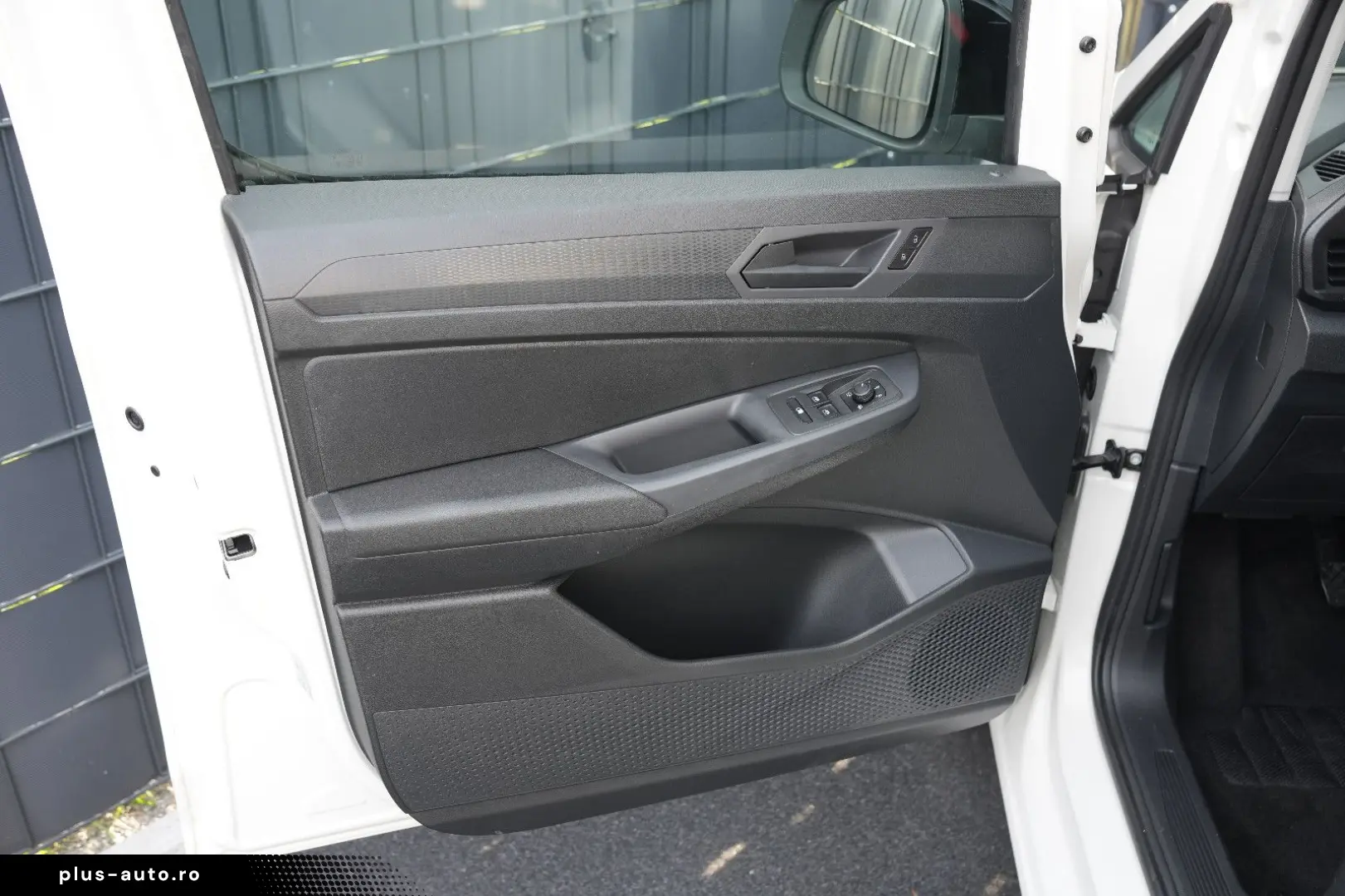 VW Caddy Cargo AHK DAB GARANTIE KLIMA LKW