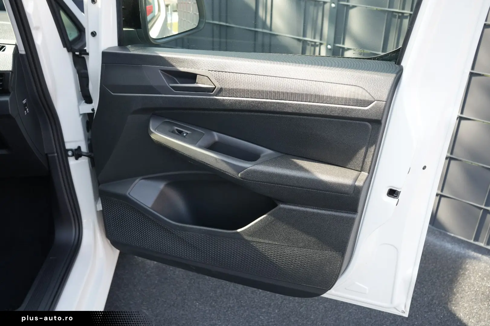 VW Caddy Cargo AHK DAB GARANTIE KLIMA LKW